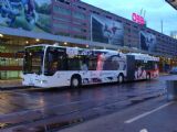 3.6.2008 - Innsbruck Hbf: Budova Innsbruckej stanice, pohľad od menšieho terminálu MHD. © Martin Kóňa