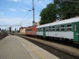 24.06.2008 - Hradec Králové hl.n.: 163.030-0 odváží Os 5654/175 do Chocně ... © PhDr. Zbyněk Zlinský