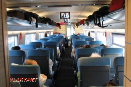 Interiér třídy ''Turista'' v jednotce řady 103 RENFE. 15.05.2008 © Ing. Jan Přikryl