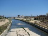 15.06.2008 - Sousse: traťový úsek Sousse Mohamed V - Sousse sud, pohled k moři z mostu přes oued © PhDr. Zbyněk Zlinský