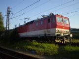 31. 8. 2008 - 163 124 s Os 3952 do Zwardoňa vchádza okolo ex RD do Čadce © Marek Kováč