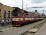 07.09.2008 - Týniště n.O.: 854.207-8 v čele Os 5111 Meziměstí - Týniště n.O. © PhDr. Zbyněk Zlinský