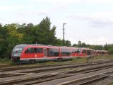 Keďže v súčasnosti nie je možné operatívne dopraviť na trať MÁV č. 2 náhradné jednotky, v stanici Esztergom je ch niekoľko „odložených” aj do zásoby. (24.8.2008)