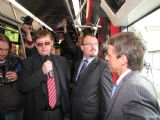 17.9.2008 - Škoda Plzeň: informace podává Pavel Tarant, manažer projektu tramvaje Š 15T © PhDr. Zbyněk Zlinský
