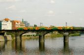 3.9.2008 - Štvanice: Negrelliho viadukt 814 222-6 814 221-8  814 044-4 914 044-3  © Jiří Řechka