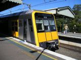 2.8.2008 – Strathfield, Tangara v stanici Strathfield © Michal Weiszer