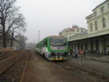 06.11.2008 - Praha-Dejvice: 912.001-5 + 812.613-8 jako Os 9833 Kladno-Ostrovec - Praha Masarykovo n. © PhDr. Zbyněk Zlinský