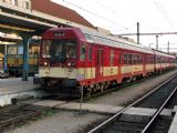 18.11.2008 - Hradec Králové hl.n.: 843.011-8 v čele R 990 Pardubice hl.n. - Liberec, vedle 163.233-0 na Os 5207 Chlumec n.Cidlinou - Týniště n.Orlicí © PhDr. Zbyněk Zlinský