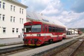 13.07.2006 - Brezno: 812.001-6 ako Os 6763  Brezno - Tisovec © Peter Roštek