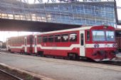 14.06.2006 - Poprad-Tatry, 812.045 + 030 Os 8438 © Václav Vyskočil