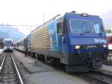 8.5.2008 - GoldenPass Panoramic-Express, Interlaken Ost - Luzern, žel. st. Meiringen - výmena rušňa © František Halčák