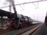 21.08.2004 - Olomouc: ''rosnička'' 464.202 v čele vlaku 31421 do Vizovic (''Vizovické trnkobraní'') © PhDr. Zbyněk Zlinský