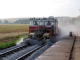 14.9.2005 - PUŠL 71 č.104,žst. Popovice u Uherského Hradiště, výluka trati Kunovice - Uherský Brod © Stanislav Plachý