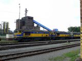 10.3.2009 - Ostrava, uhelná: odstavené stroje 753 705 a 703 © Karel Furiš