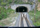 Výhybky na zhlaví stanice Grad u ústí tříkolejného tunelu se sklonem 40 . 27.9.2007 © Elmir Vejzović