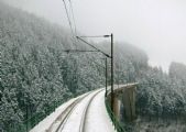 Zimní zalesněná krajina na trati Sarajevo- Mostar. 29.12.2007 © Elmir Vejzović