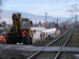 27.03.2009 - Králův Dvůr-Popovice: ... a M.Mareš zatím fotí stavební ruch poblíž zastávky © Michael Mareš