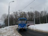 25.02.2009 - Liberec: dvojice vozů č. 81 (T3M) + 79 (T3M) vyjíždí ze smyčky konečné linky 3 Horní Hanychov © PhDr. Zbyněk Zlinský