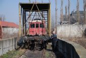 04.04.2009 - Olomouc - depo : Zbyněk spokojený s úlovkem © Radek Hořínek