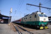 04.04.2009 - Olomouc hl.n.: 151.020 a zpožděný Ex143 Odra © Radek Hořínek