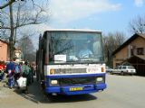 7.4.2009 - Jablunkov: Čekání na příjezd autobusu © Karel Furiš