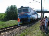 25.05.2009 - ZC VUZ Velim: 124.601-6 těsně před srážkou v osmdesátce © PhDr. Zbyněk Zlinský