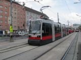 27.06.2009 - Wien: tramvaje před nádražím © PhDr. Zbyněk Zlinský