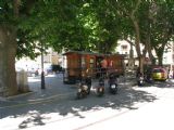 03.06.2009 - Sóller: poštovní vůz v roli městského informačního centra na Plaça d''Espanya před nádražím v provozu © PhDr. Zbyněk Zlinský