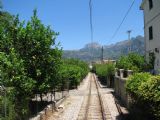 03.06.2009 - traťový úsek Sóller - Can Tambor: zahrady a Serra de Tramuntana © PhDr. Zbyněk Zlinský