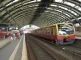 Nejtypičtější souprava S-Bahn Berlin: řada 481 DB z počátku tisíciletí. 3.5.2009 © Rastislav Štangl