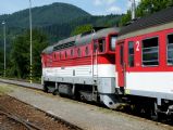 31.7.2009 - Okuliarnik 754 071-9 v čele Os vlaku z Brezna v žst. Dubová © Mgr. R.Kadnár