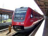 03.07.2004 - Zittau: naklápěcí jednotka RegioSwinger 612.111-5/611-4 jako Os 5716 /RE 17032: Liberec - Dresden-Neustadt © PhDr. Zbyněk Zlinský