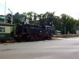 03.07.2004 - Zittau: lokomotiva 99.758 přejíždí do depa se soupravou vlaku SOEG 213 Kurort Oybin - Zittau © PhDr. Zbyněk Zlinský