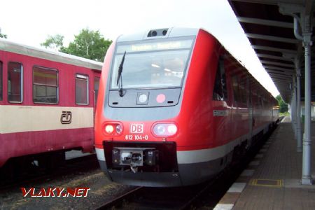 03.07.2004 - Liberec: naklápěcí jednotka RegioSwinger 612.104-0/604-9 jako Os 5718/RE 17036 Liberec - Dresden-Neustadt © PhDr. Zbyněk Zlinský