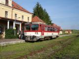 34 Vlak 8977 v stanici Lupków, 15.08.2009, © Ing. Miloš Šefčík.