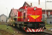 T466.0253 KHT Zvolen posunuje s IPV Štefánik. RD Zvolen. 12. 9. 2009 © Milan Vojtek