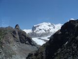 25.07.2009 - Matterhorn Glacier Paradise. Za pekného počasia sa nám ukazujú zasnežené vrcholce Alp © Martin Kóňa