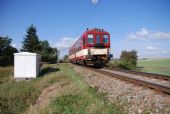 03.10.2009 - úsek Nezamyslice - Chvalkovice na Hané: 842.018, Os4044 © Radek Hořínek