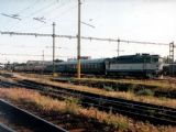 24.05.2003 - Hradec Králové hl.n.: souprava vozů Bam v čele s 750.329-5 a 475.111 na postrku před odjezdem do Jaroměře při akci ''Den dětí s pojišťovnou'' © PhDr. Zbyněk Zlinský