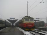 04.11.2009 - Jihlava: 242.204-6 v čele Os 14835 Havlíčkův Brod - Jihlava © PhDr. Zbyněk Zlinský