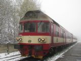 04.11.2009 - Jihlava: odstavená souprava 854.201-1 + 21-20 304-2 (ex 054.236-5) + 954.003-0 © PhDr. Zbyněk Zlinský