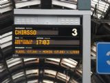 31.07.2009 - Milano Centrale: Náš regionálny vlak do stanice Chiasso je už vysvietený © Mária Gebhardtová