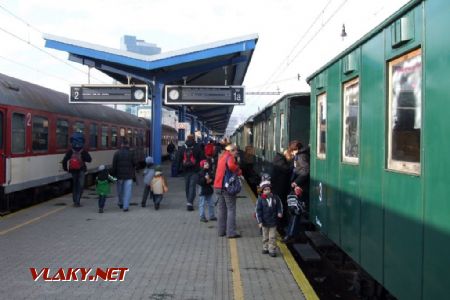 Tak, koniec expedície, škoda, ešte by sme čo-to zvládli... Vďaka všetkým, dobre bolo :-) !, Bratislava-Nové mesto, 5.12.2009,  © Ladislav Hruškovič