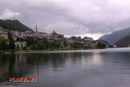 Panorama St. Moritz Dorf spíše připomíná Manhattan než vesnici. 5.7.2009 © Aleš Svoboda