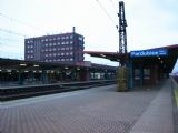 Nad stanicou Pardubice sa začína stmievať 27.12.2009 © štb