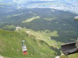 Kabina lanovky na Pilatus těsně pod horní stanicí. 12.7.2009 © Jan Přikryl