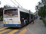 Tříčlánkový trolejbus Hess dopravce VBZ přijel z Curychu do Schlierenu. 14.7.2009 © Jan Přikryl