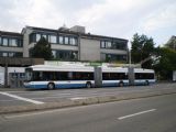 Tříčlánkový trolejbus Hess dopravce VBZ čeká na konečné stanici linky 31 Schlieren Zentrum. 14.7.2009 © Jan Přikryl