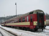 16.01.2010 - Mladá Boleslav hl.n.: 854.035-3 + 054.295-1 už jako Os 9513  Mladá Boleslav hl.n. - Praha-Vršovice © PhDr. Zbyněk Zlinský