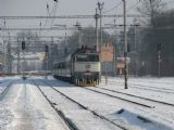 23.01.2010 - Jaroměř: 754.061-0 přiváží R 850 ''Sněžka'' Trutnov hl.n. - Praha hl.n. © PhDr. Zbyněk Zlinský